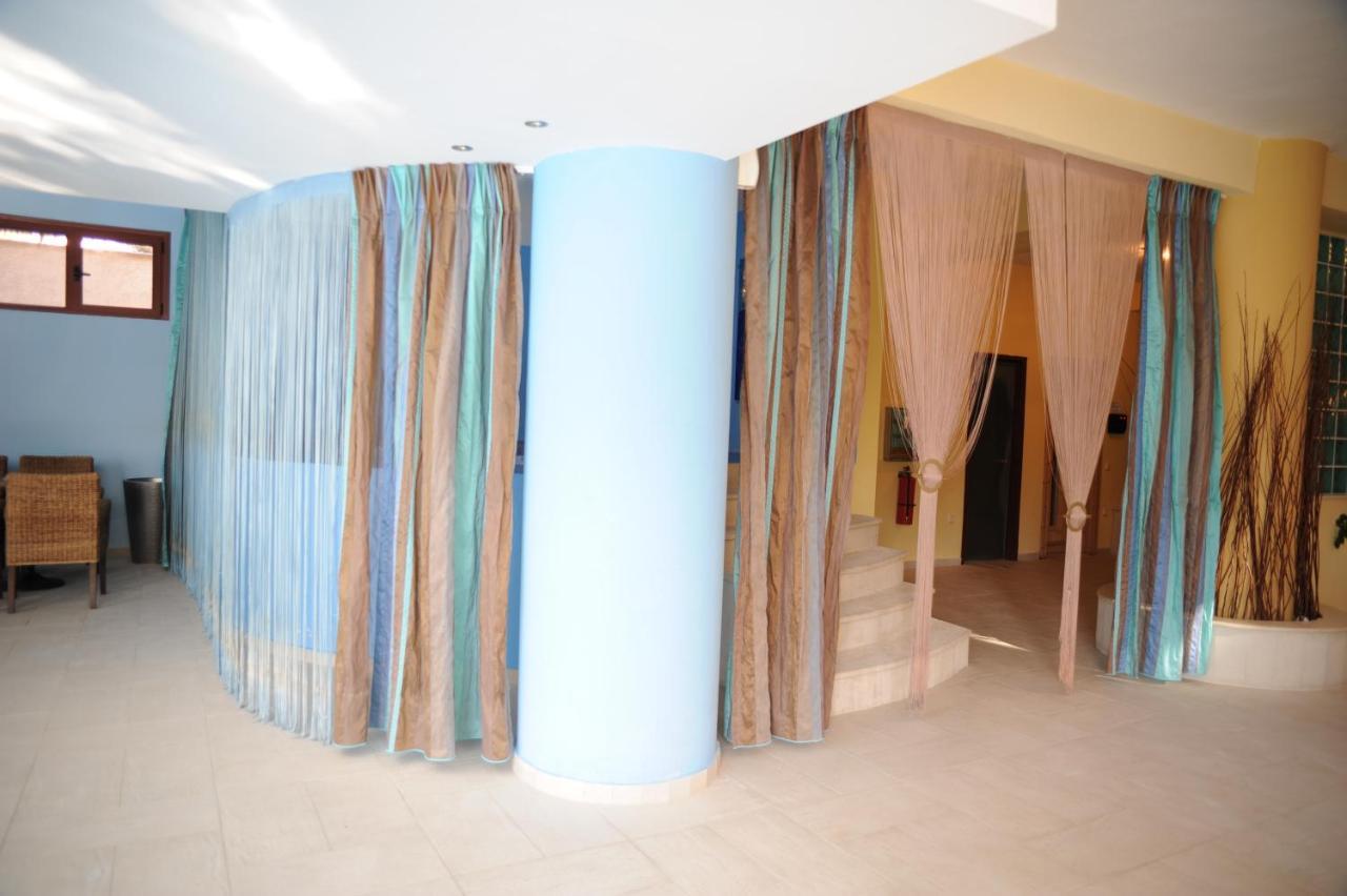 4 Epoxes Hotel Spa Káto Loutrákion Exterior foto